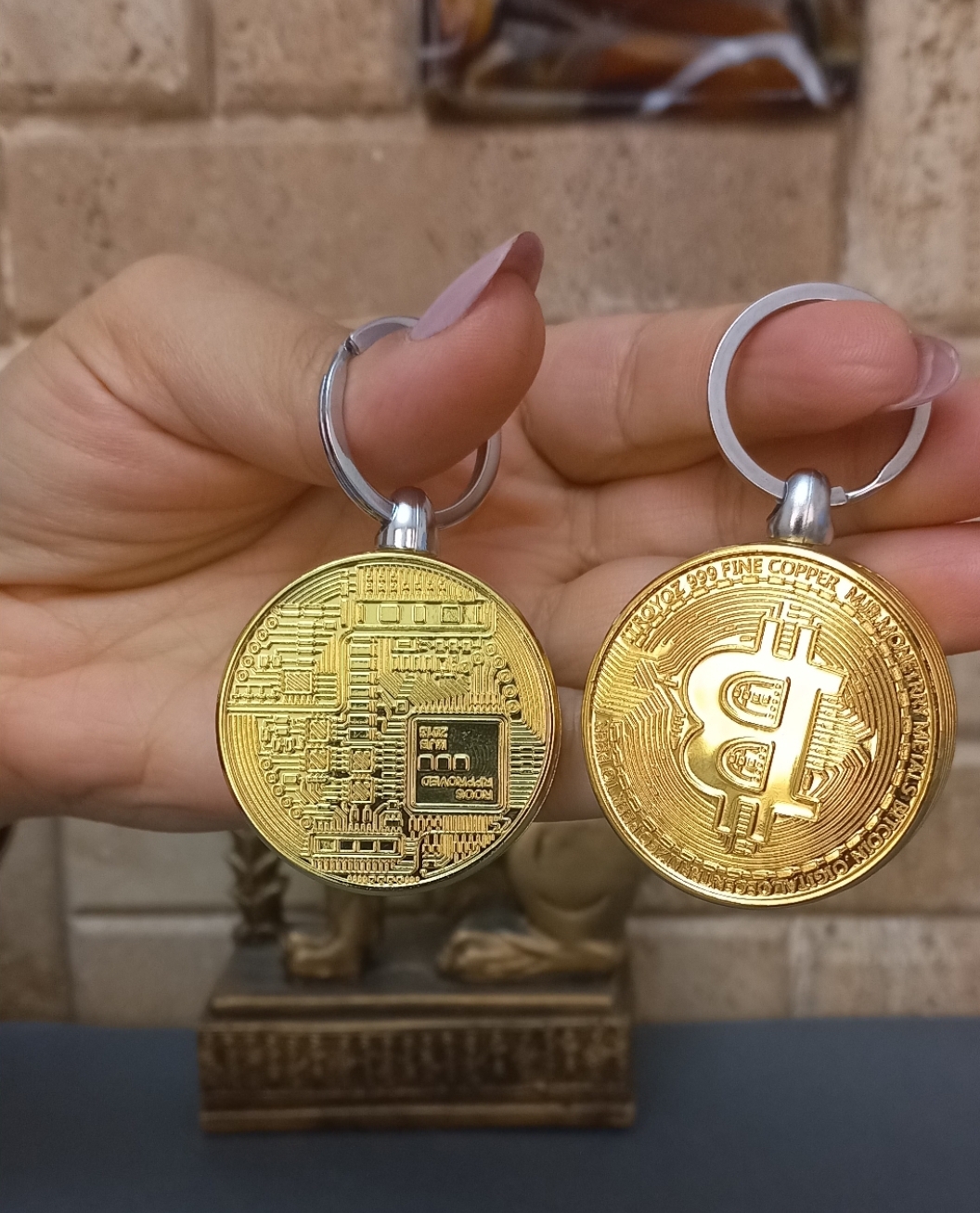 فندک گازی طرح سکه بیتکوین LIGHTER